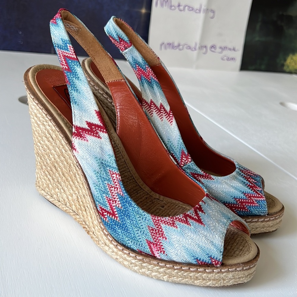 Missoni made in Spain purple striped print 7M(37) peep toe slingback wedges
